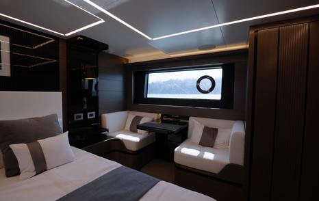 Pearl-63-Review-owner-cabin-split-diner