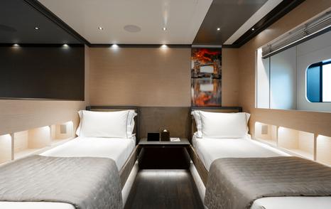 Superyacht Diamond Binta twin room