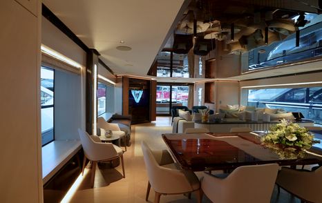 Tankoa-Yachts-S501-Evo-Review-saloon-dining