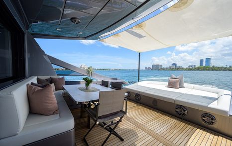 Motor yacht Shine's aft dining table