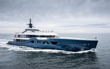 Amels 60 superyacht under way 