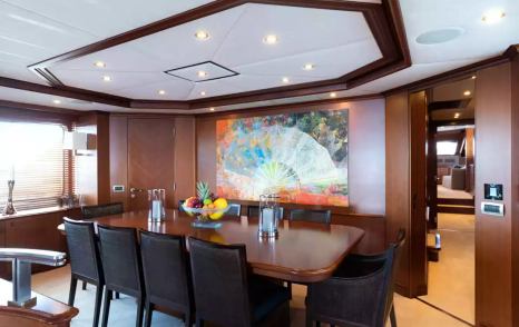 Superyacht Sea Blue'Z main saloon dining area