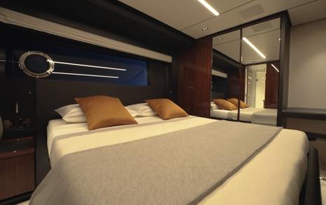 Riva-112-DolceVita-Super-Review-guest-cabin