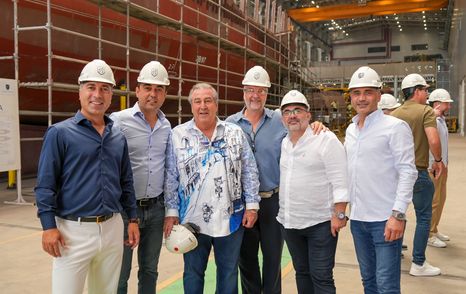 John Staluppi and superyacht team at build of Project Bon 