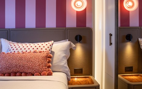 Superyacht Lollipop master cabin
