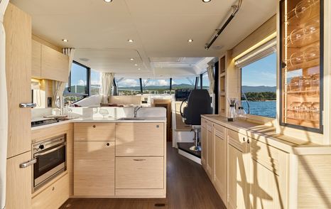 Beneteau Swift Trawler 48 design 