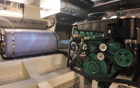 Marex-440-Scandinavia-Review-engine-room