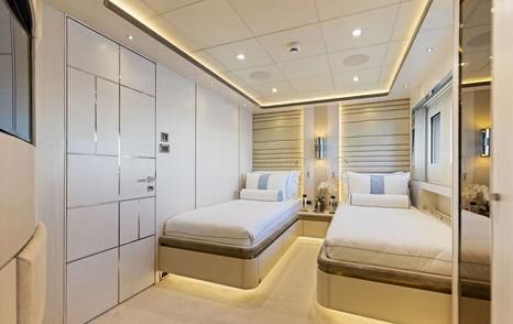Superyacht Moonraker's twin cabin 
