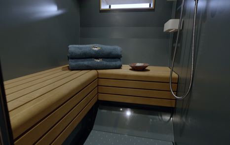 Arksen-85-Review-owner-cabin-ensuite