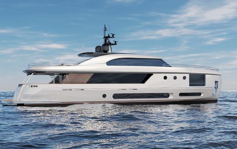 Azimut Magellano 30 Metri underway, surrounded by sea 