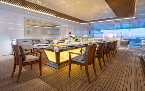 Superyacht Mar exterior dining area 