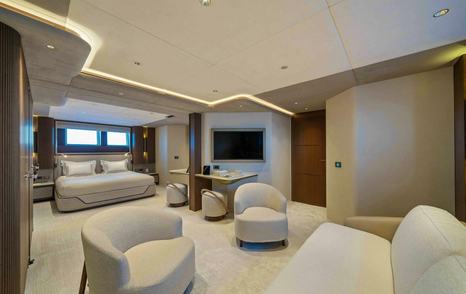 Superyacht Serenissima I guest cabin