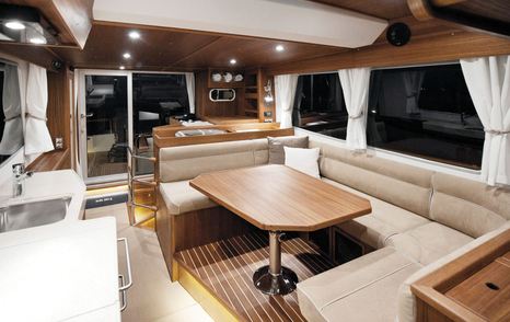 Targa 46 main deck