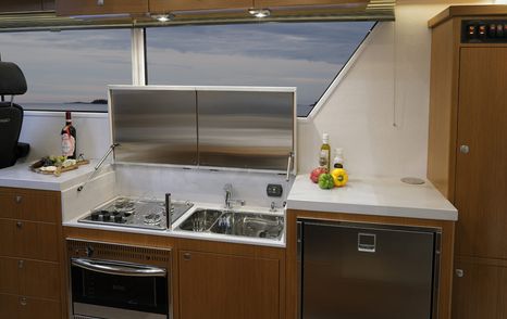 Sargo 45 galley