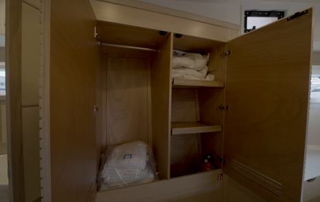 Delta-Powerboats-72-Review-VIP-cabin-storage