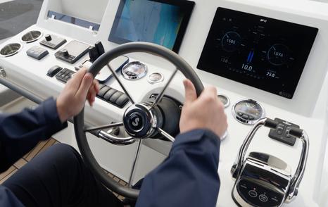 Beneteau-Swift-Trawler-54-Review-upper-helm-wheel