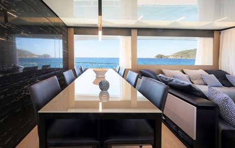 Motor Yacht Cloud Nine's interior dining table