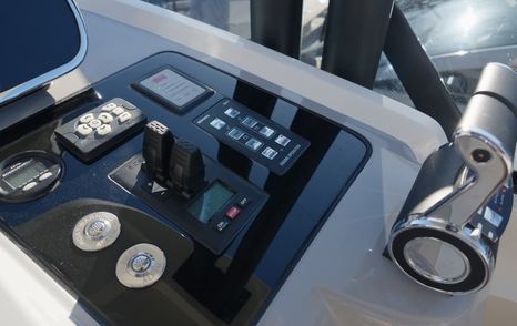 Pearl 73 flybridge helm controls with throttles and physical switches