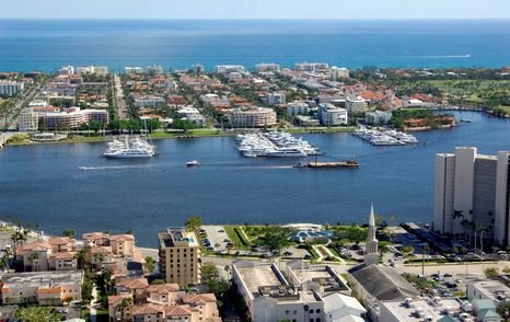 Overview of Town Marina – Palm Beach, surrounded by skyscrapers and waterside residences