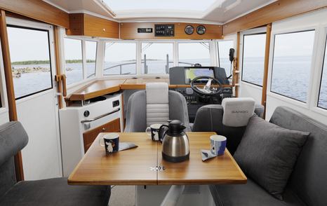 Sargo 28 interior looking forward