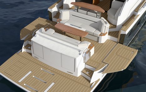 Tiara EX54 aft deck and transom