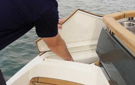 Marex-390-Review-storage-locker