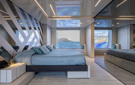 Owner's cabin on Rosetti superyacht EMOCEAN