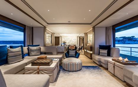 Mulder superyacht Delta One main saloon lounge 