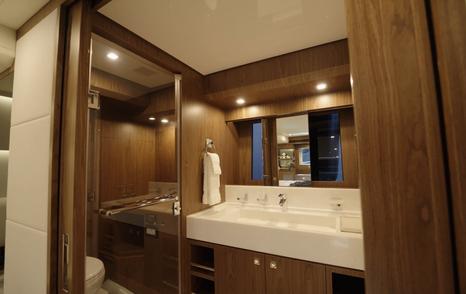 Horizon-V77S-Review-owner-ensuite