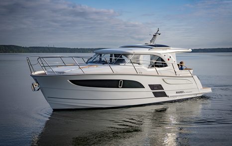 Marex 330 Scandinavia design 