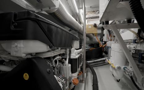 Delta-Powerboats-72-Review-engine-room