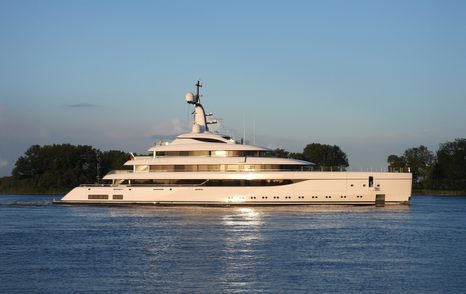 Superyacht Odisea  under way 