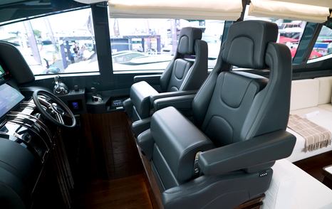 Lazzara-LSX67-Review-helm-chairs