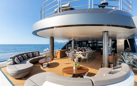 Casino-Royale-bridge-deck-aft