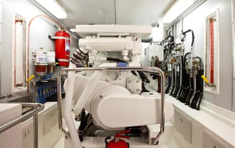 Nordhavn-63-engine-room