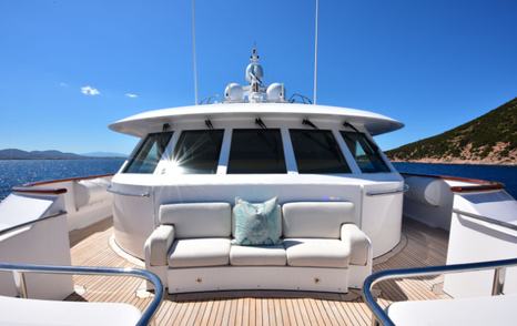 Superyacht Berilda's bow seating area