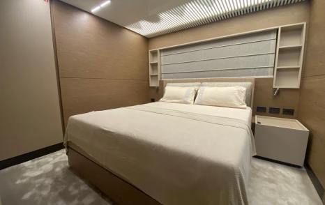 Motor Yacht Sunrise guest cabin 