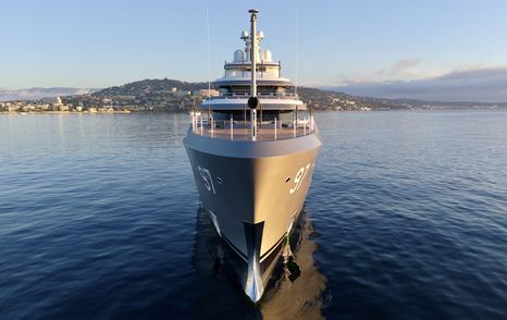  Feadship superyacht Valor at anchor bow view 