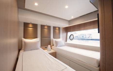 Ocean-Alexander-28L-Review-twin-cabin
