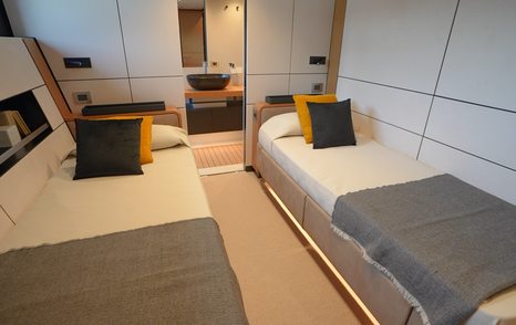 Wally-Why150-twin-cabin