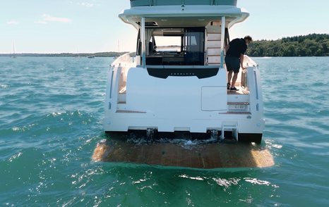 Absolute-47-FLY-Review-swim-platform-lowered