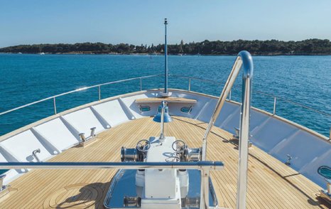Benetti motor yacht Freemont foredeck equipment  