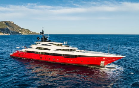 Superyacht Leona under way