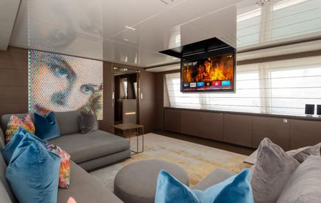 Custom Line yacht Willpower sky lounge with TV 