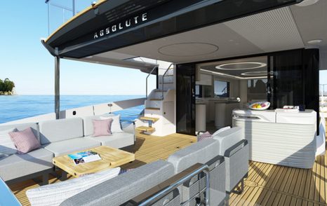 Navetta 70 main deck