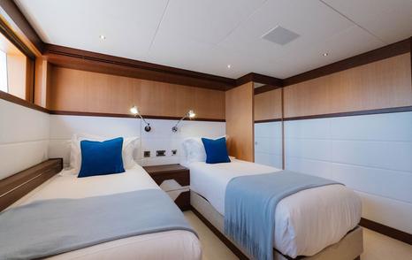 Feadship superyacht Graycliffs twin cabin