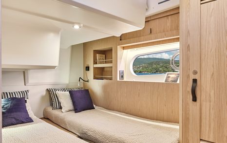 Swift Trawler 48 Guest Cabin