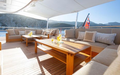 Galene sundeck with lounge area
