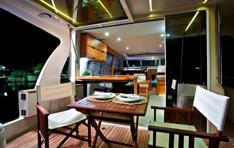 Greenline-40-cockpit-looking-inside