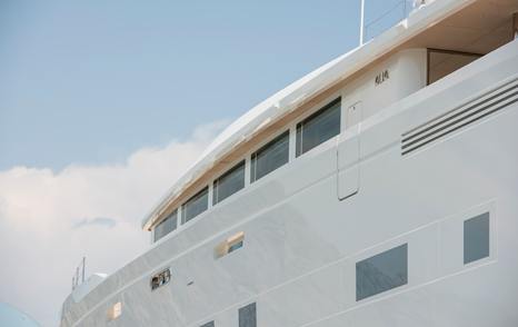 Close up of Alia Custom Superyacht Genie Blu superstructure